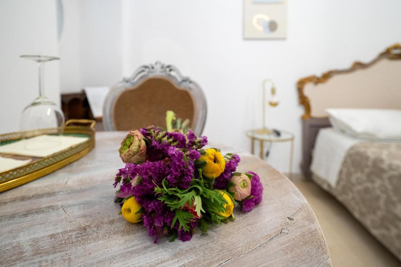 Corte Pietrantica - Charming Rooms & Suites Giovinazzo Exterior foto