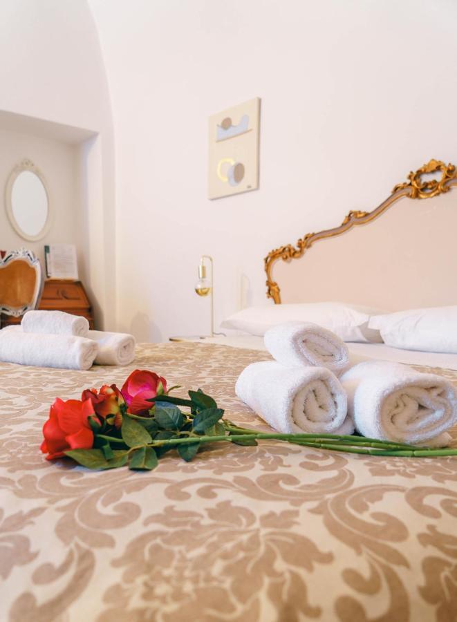 Corte Pietrantica - Charming Rooms & Suites Giovinazzo Exterior foto