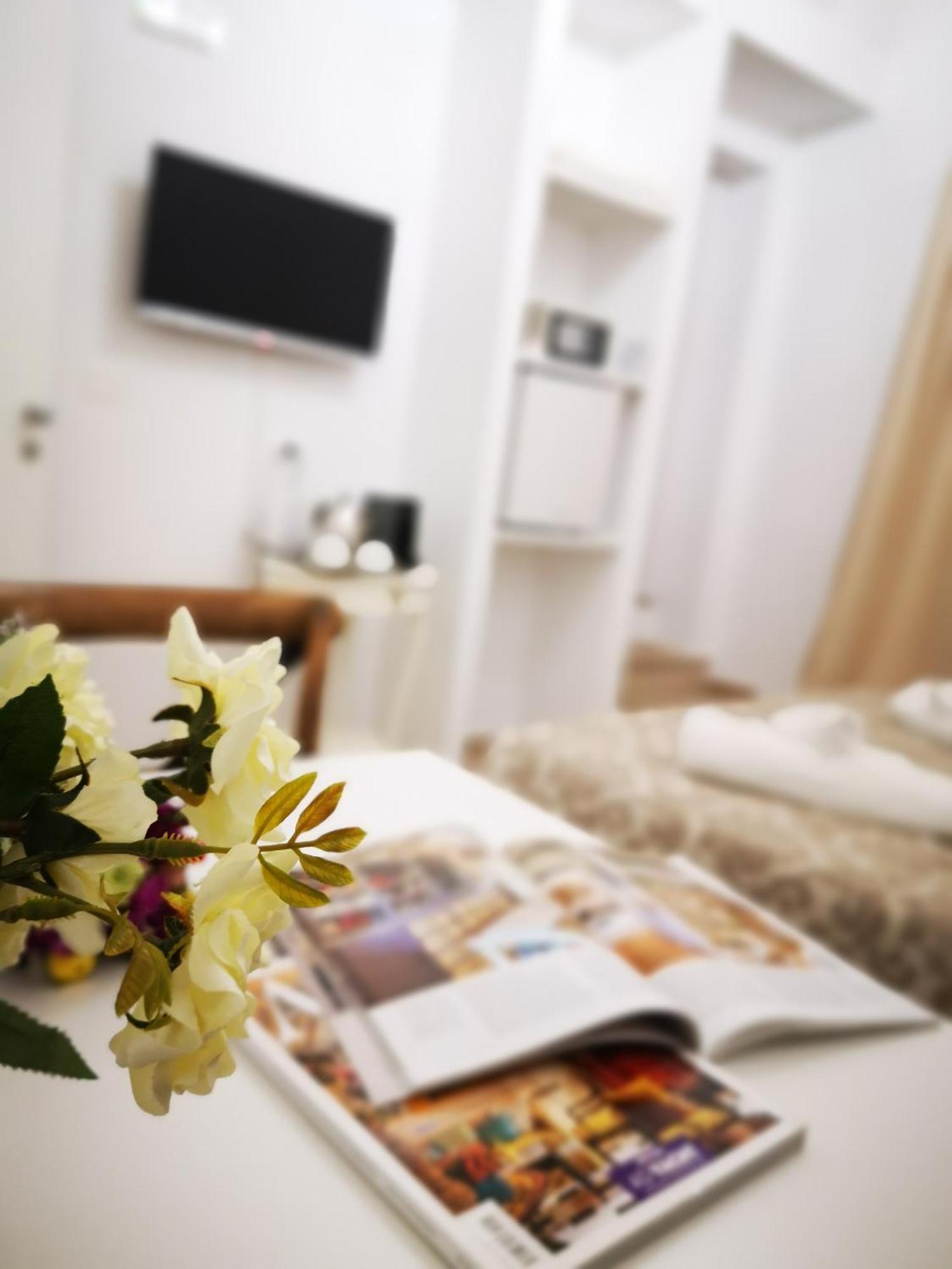 Corte Pietrantica - Charming Rooms & Suites Giovinazzo Cameră foto